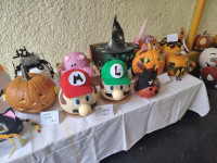 /album/v-spolupraci-s-rodicmi-deti-zhotovuju-strasidla-z-tekvic-a-plodov-jesene-tekvicove-kralovstvo/89aba451-bb46-4b74-af87-cb25db580eb3-jpg/